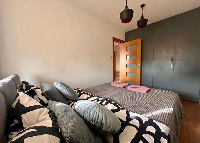 Goclaw 2 Rooms Parking Free
