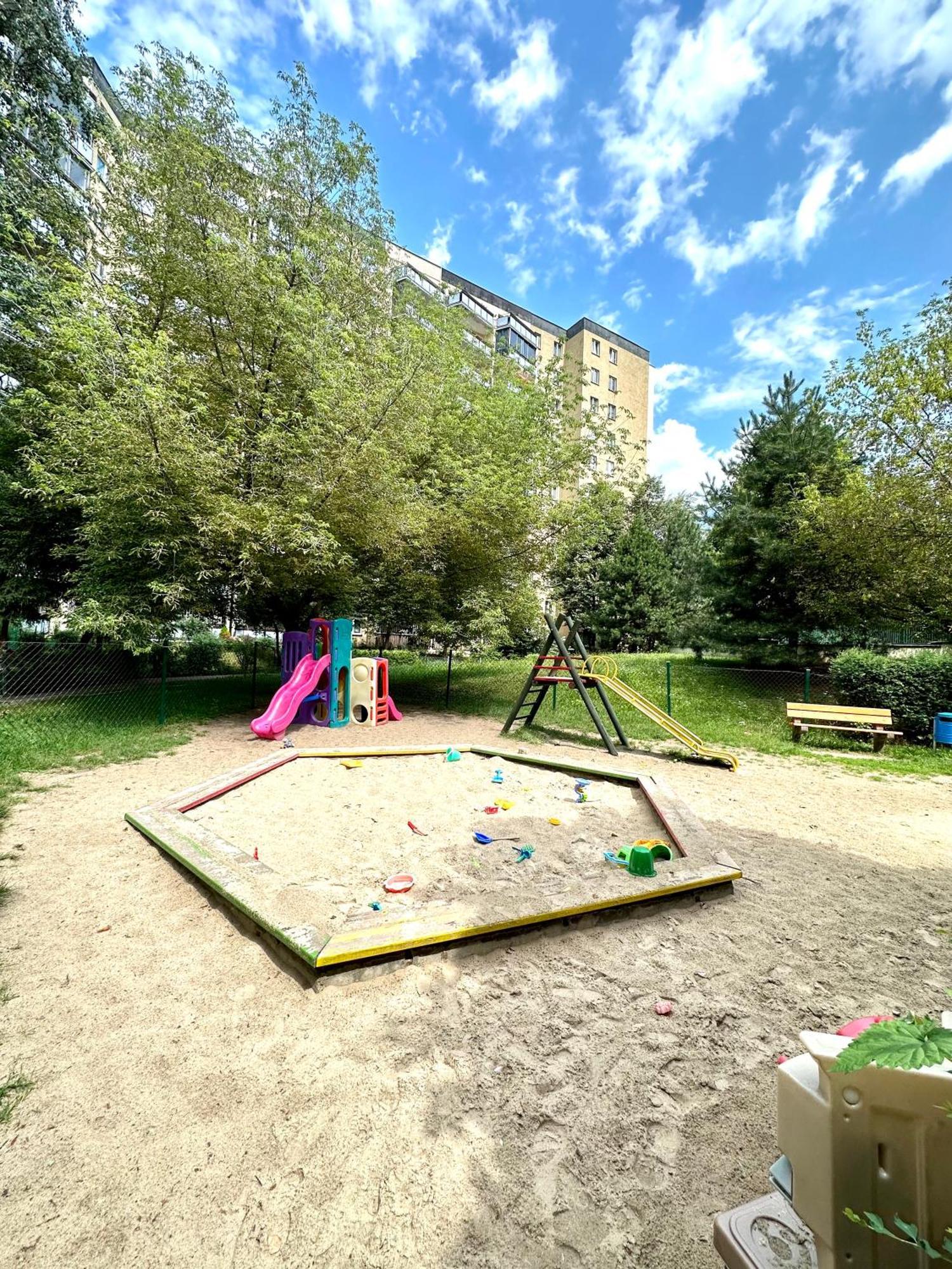 Goclaw 2 Parking Free Varsavia